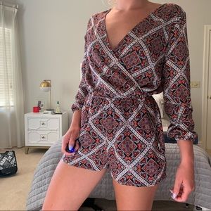 pattered long sleeve romper
